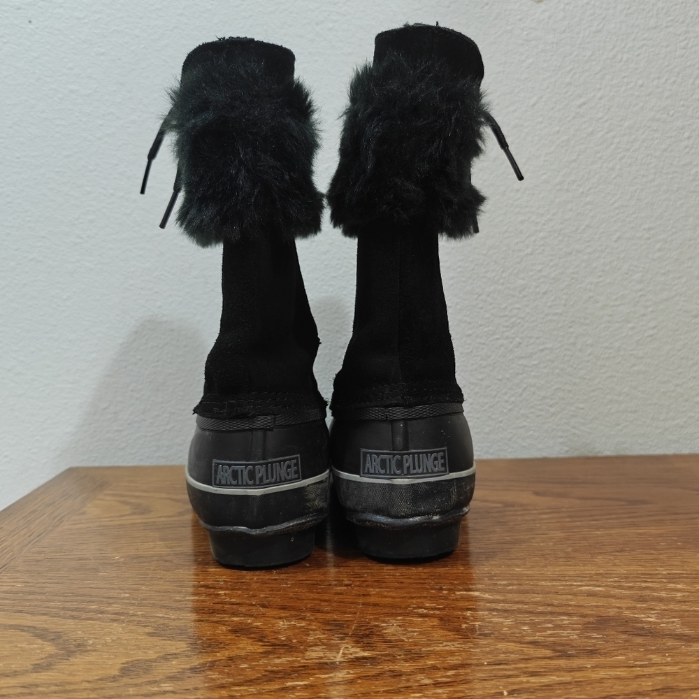 Fuax Fur. Women’s 9 Steel Shank Snow Boots Leather Upper - Picture 3 of 9
